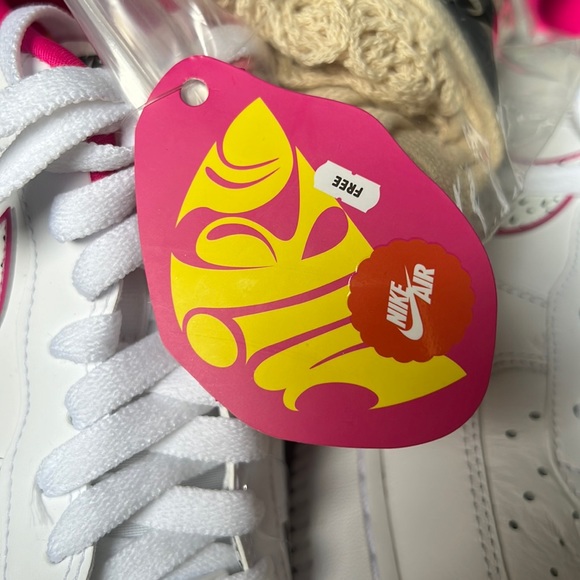 NWT Nike Air Force 1 Dragon Fruit Sneakers + BONUS knit, produce bag! Size 12 w - Picture 16 of 16